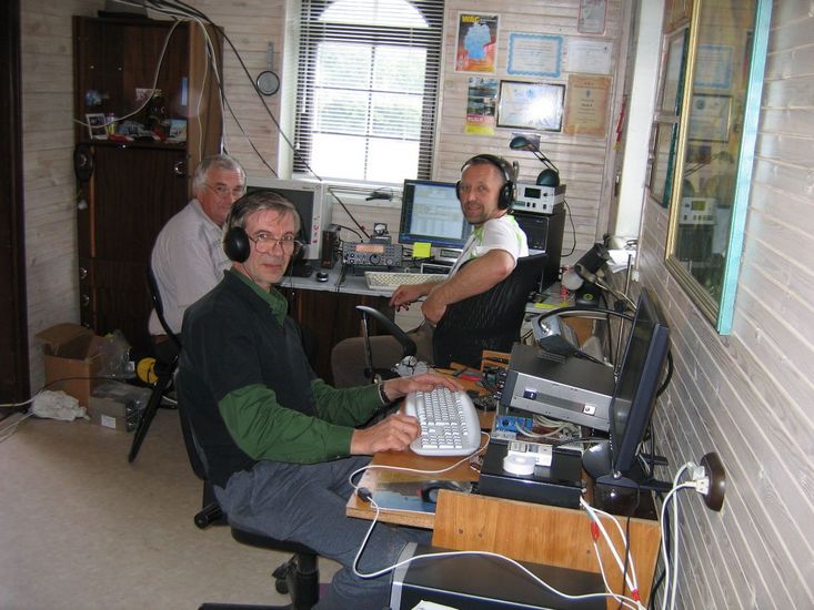 YL2ON, YL3FW, YL2LY - 20mSSB, 10mCW